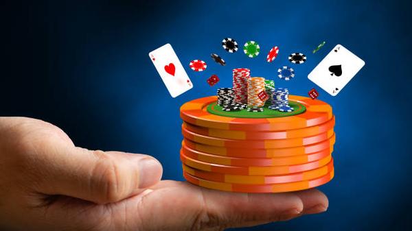 Simple strategies to grow in poker online