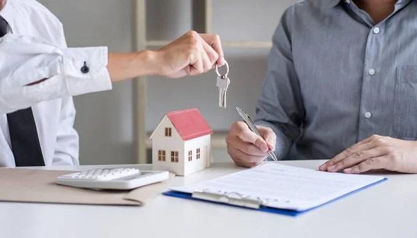 Business and Real Estate Lawyer for Secure Property Transactions