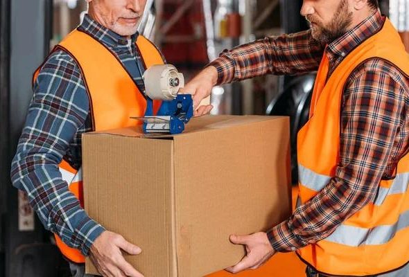 Choosing the Right LTL Shipping Provider for Your Business