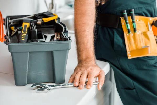 Smart Ways to Approach Common Plumbing Repairs at Home
